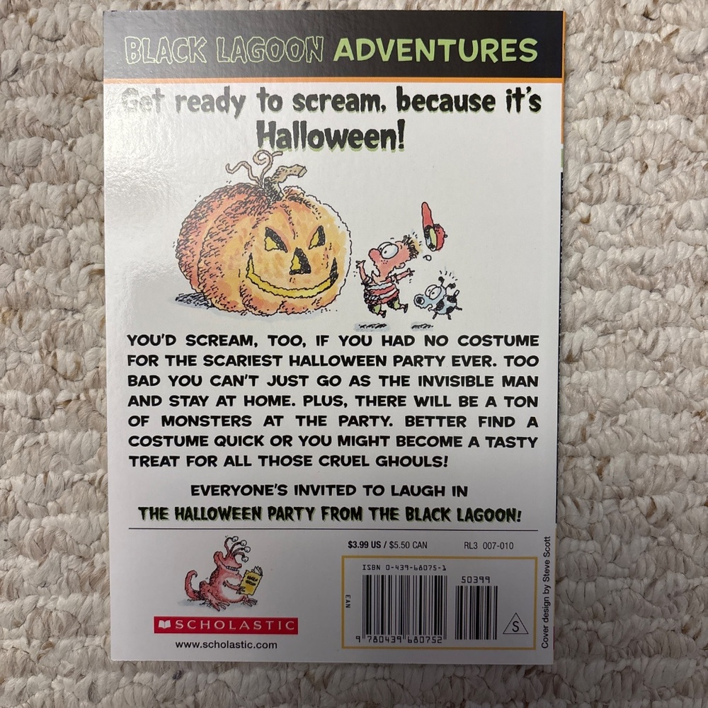 🎃 HALLOWEEN Book Bundle - Picture 9 of 9